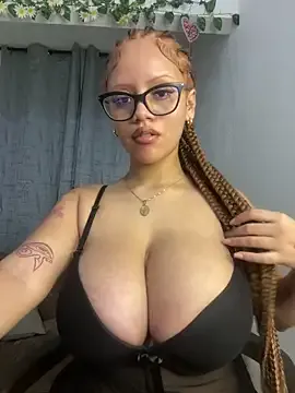 Charlotee_ Image 3