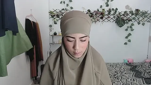 chaymae_nah_ Image 3