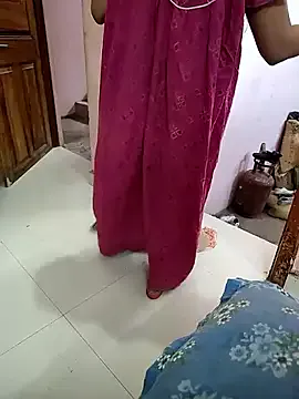 COUPLLE_VILLAGE Image 3