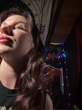 courtneyoccult Image 2