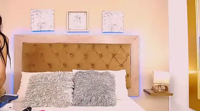 CristalLoren's Thumb Image