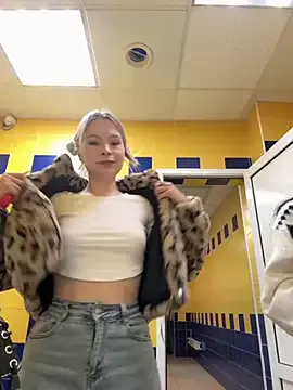 Cum_girlss Image 13
