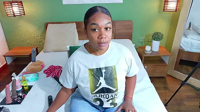 dannaahbrown Image 3