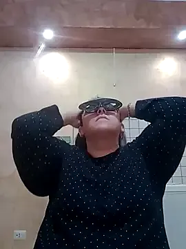 Dolcecurvy's Thumb Image