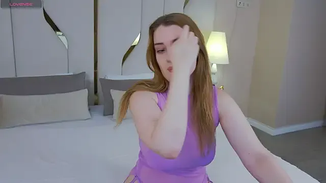 EllieGarson Image 4