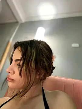 emiss_ Image 12