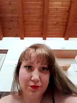 EmmaQueen4 Image 14