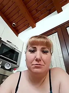 EmmaQueen4 Image 4