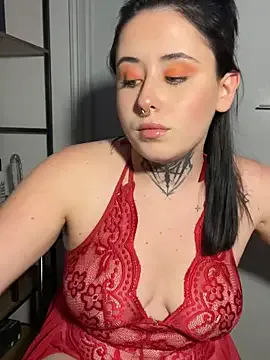 Esmee_love Image 3