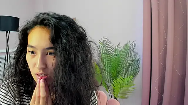 FlirtyAura Image 7