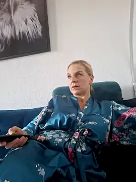 FrauleinSchmitt Image 2