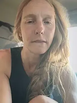 GoldenFlameGoddess Image 6