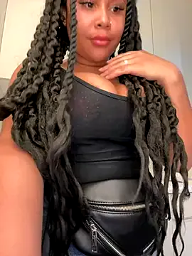 HaileyDiana Image 6