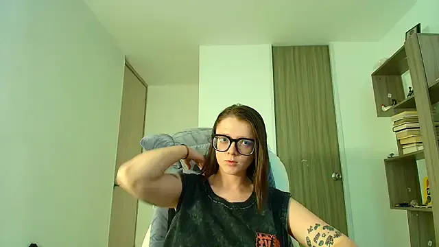 Hannah______ Image 10