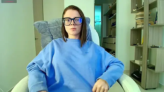 Hannah______ Image 13