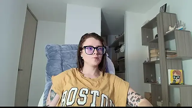 Hannah______ Image 2