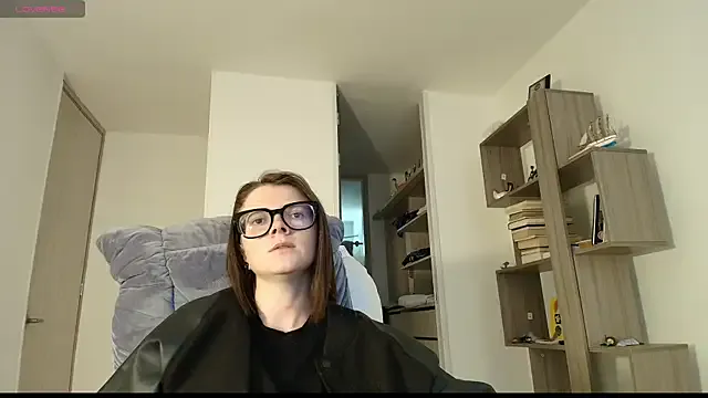 Hannah______ Image 9