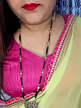 indian-hotmilfs Image 4