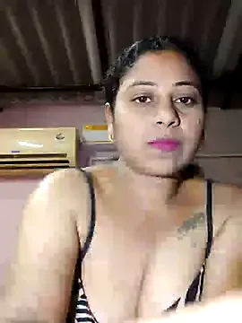 JENNIFERtamil Image 18