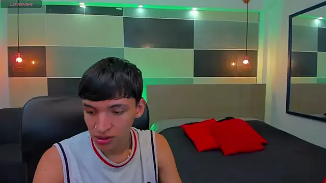 Juan_Nd_Steven Image 3