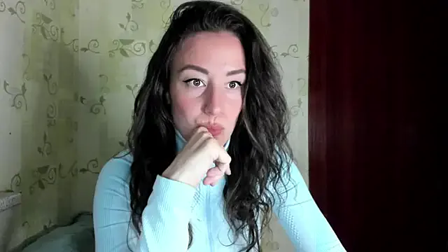 Karina_sunny Image 4