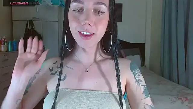 karla_zambrano Image 6