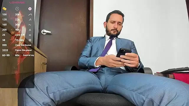 KarlBoss1 Image 11