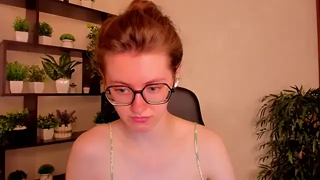 KateCuddle Image 3
