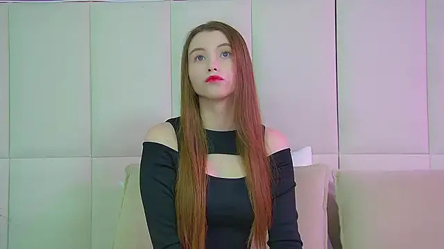 KeiraAsti Image 4