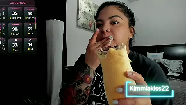 kimmiakiss22 Image 4