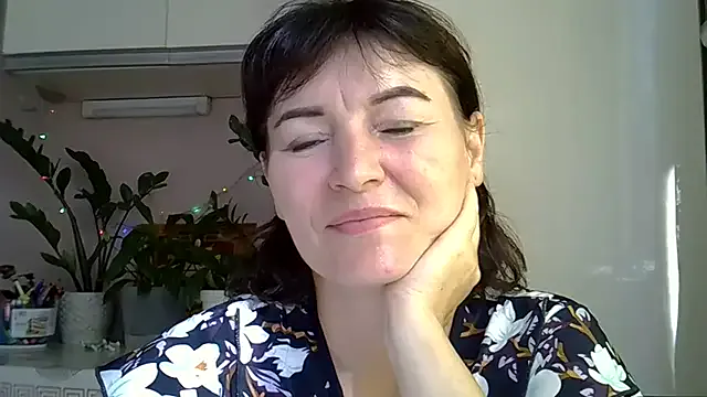 Krystal_82 Image 17