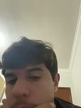 latinohvz's Thumb Image