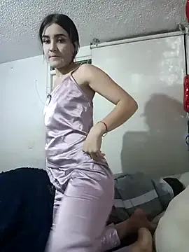 laura_arias018 Image 6