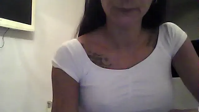 Lauraxxsteen's Thumb Image