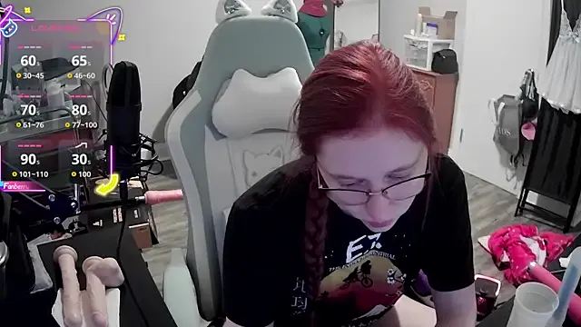 LilyFoxxx Image 9