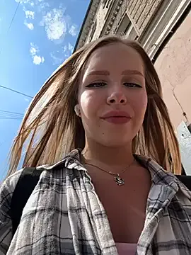 Liza_risky Image 7