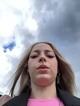 LoraaDoll Image 16