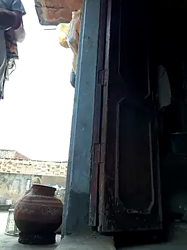 Love-pari077 Image 13