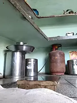 Love-pari077 Image 4