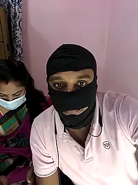Lovlycouple1 Image 5