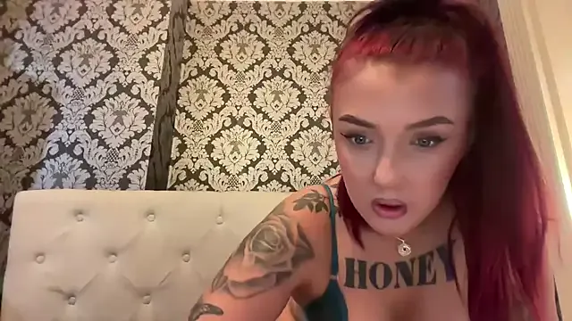 LucyLuxee19 Image 4