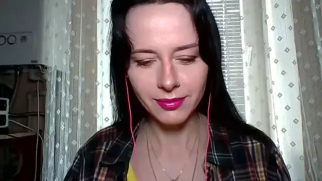LuminousLady Image 7