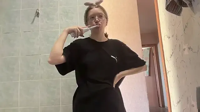 MargarettNewbie Image 4