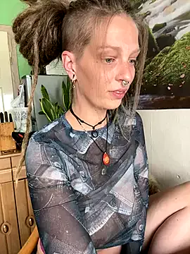 MenaDreadfull Image 15