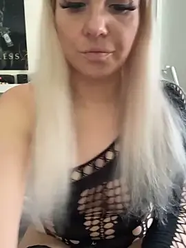 MIA-XXX Image 19