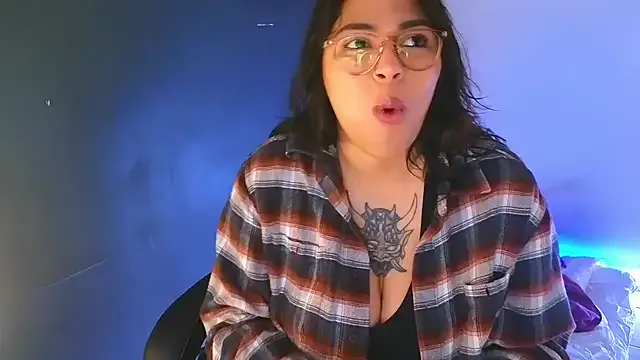 miacanela_xo Image 6