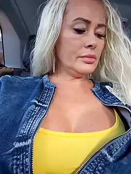 MILFBARBY Image 13