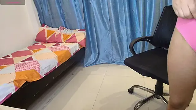 Miss-Ayraa's Thumb Image