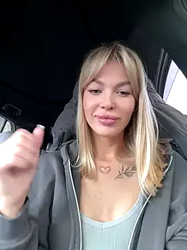 miss_veroNika Image 18