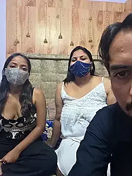 MOM-SUN-COUPLE Image 16